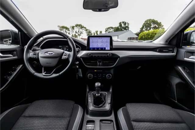 Ford Focus (2021) thumbnail 31