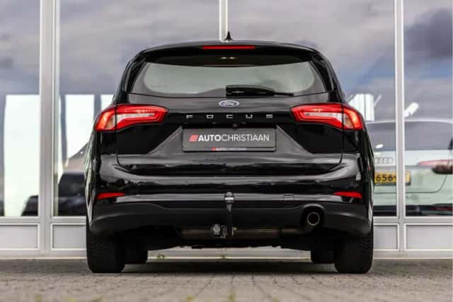 Ford Focus (2021) thumbnail 44