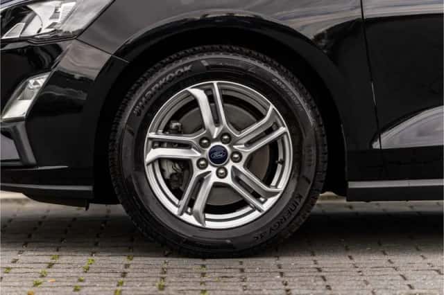 Ford Focus (2021) thumbnail 59