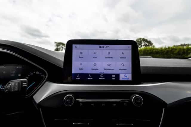 Ford Focus (2021) thumbnail 64