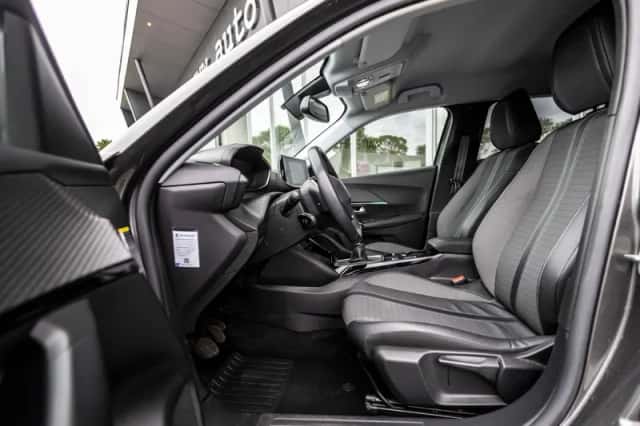 Peugeot 2008 (2021) thumbnail 49