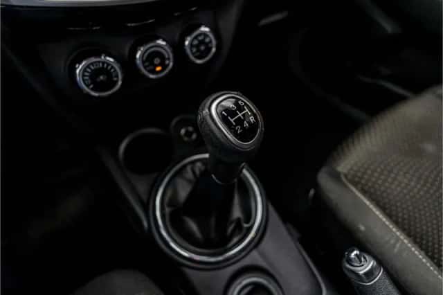 Mitsubishi ASX (2016) thumbnail 23