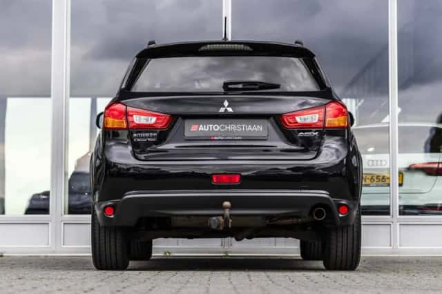Mitsubishi ASX (2016) thumbnail 36