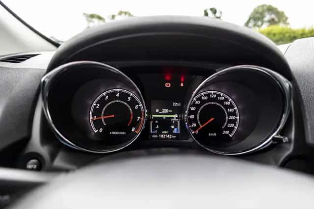 Mitsubishi ASX (2016) thumbnail 40