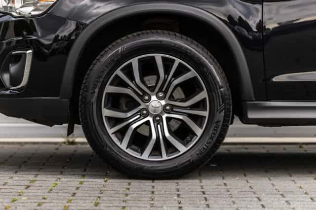 Mitsubishi ASX (2016) thumbnail 50