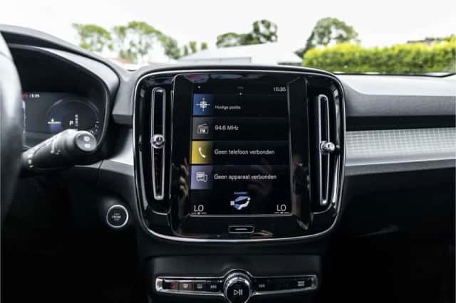 Volvo XC40 (2021) thumbnail 27