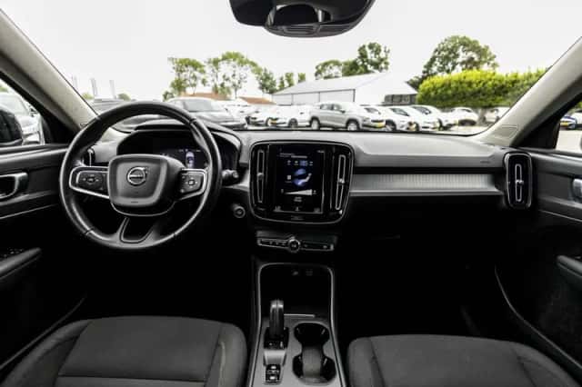 Volvo XC40 (2021) thumbnail 32