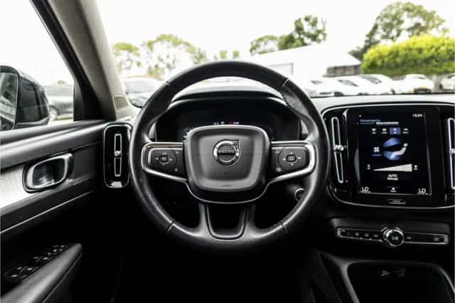 Volvo XC40 (2021) thumbnail 47