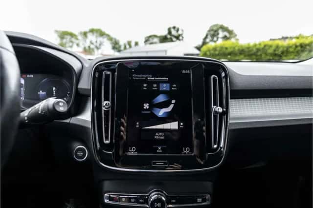 Volvo XC40 (2021) thumbnail 64
