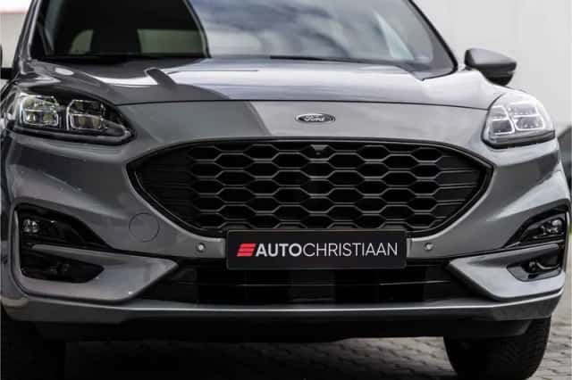 Ford Kuga (2022) thumbnail 15