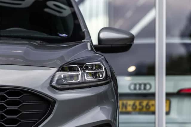 Ford Kuga (2022) thumbnail 17
