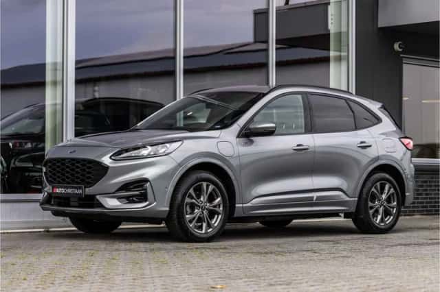 Ford Kuga (2022) thumbnail 49