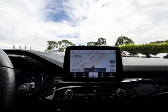 Ford Kuga (2022) thumbnail 68