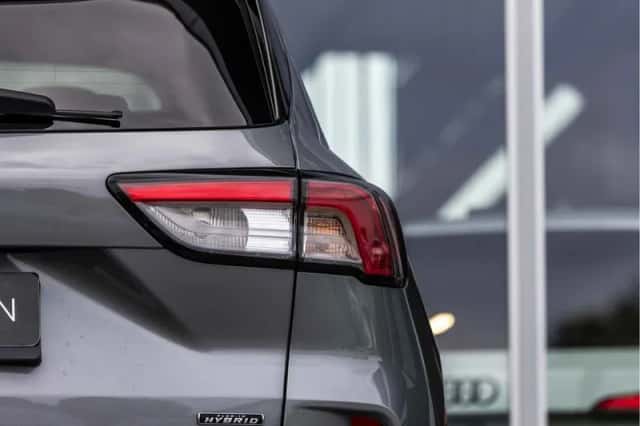 Ford Kuga (2022) thumbnail 74