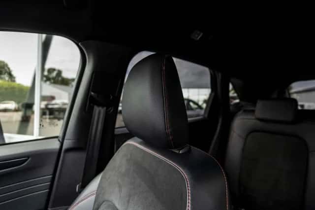 Ford Kuga (2022) thumbnail 10
