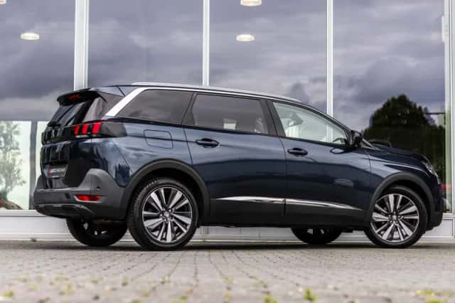 Peugeot 5008 (2018) thumbnail 41