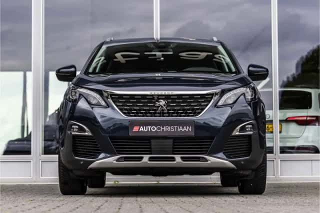 Peugeot 5008 (2018) thumbnail 42