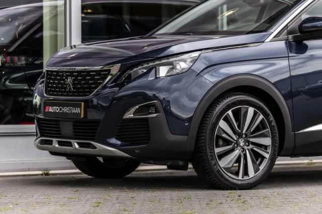 Peugeot 5008 (2018) thumbnail 55