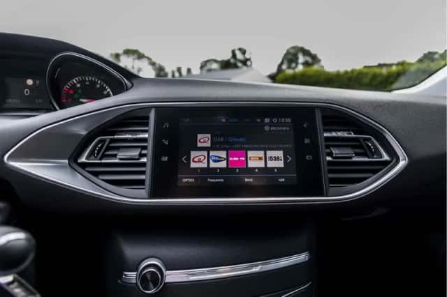 Peugeot 308 (2019) thumbnail 27