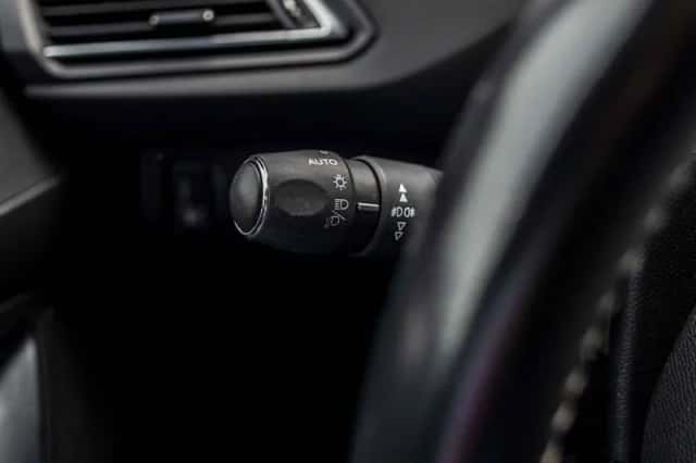 Peugeot 308 (2019) thumbnail 38