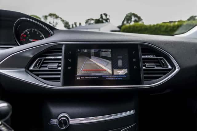 Peugeot 308 (2019) thumbnail 66