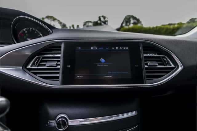 Peugeot 308 (2019) thumbnail 71