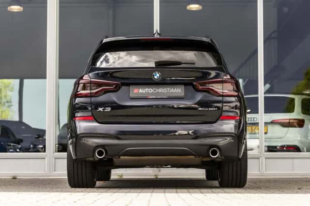 BMW X3 (2021) thumbnail 5