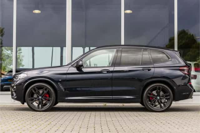 BMW X3 (2021) thumbnail 6