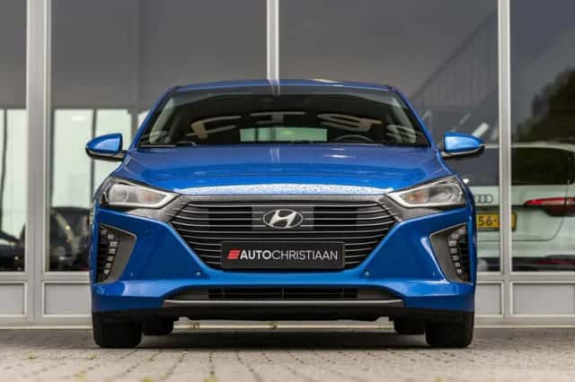 Hyundai Ioniq (2018) thumbnail 4