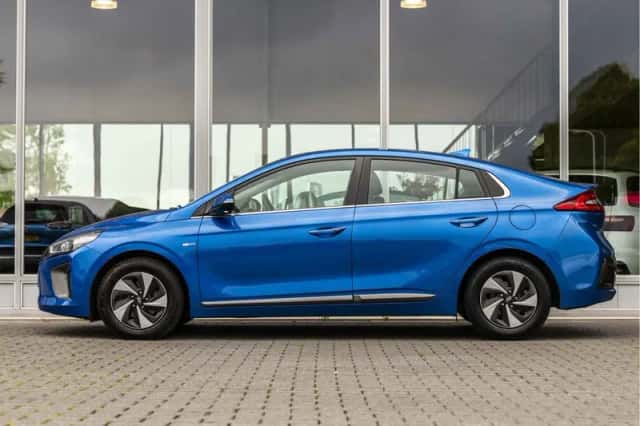 Hyundai Ioniq (2018) thumbnail 6