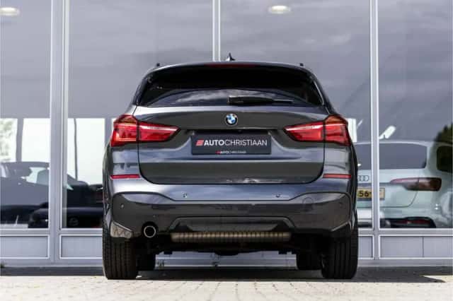 BMW X1 (2019) thumbnail 5