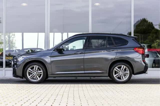 BMW X1 (2019) thumbnail 6