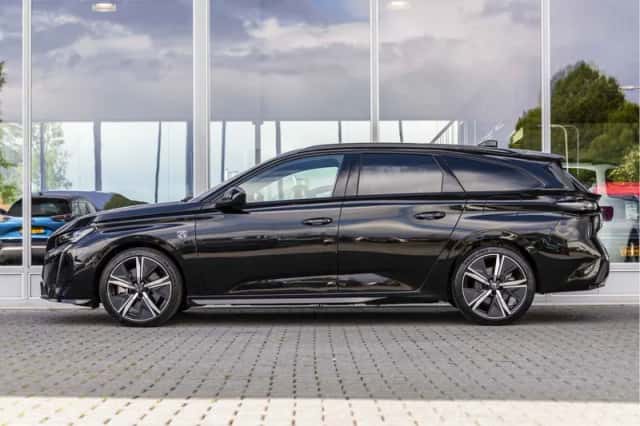 Peugeot 308 (2023) thumbnail 6