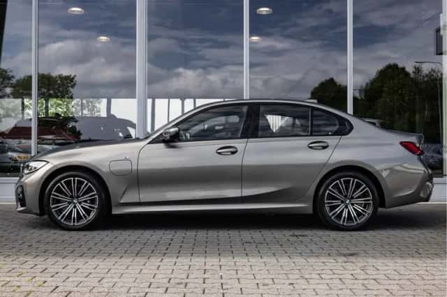 BMW 3-Serie (2021) thumbnail 6