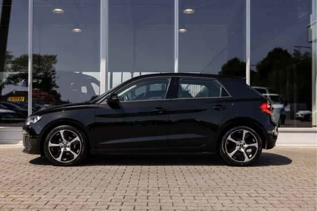 Audi A1 (2022) thumbnail 6