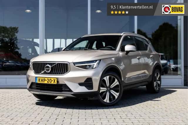 Volvo XC40 (2022) thumbnail 1