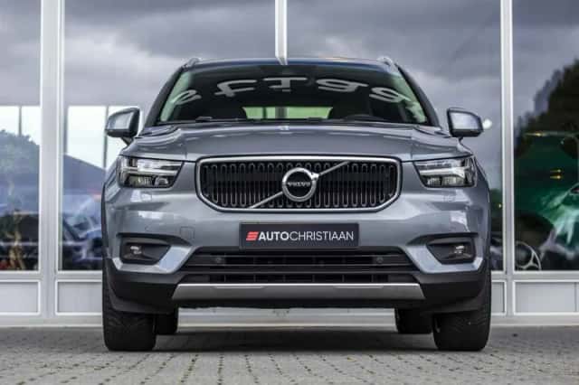 Volvo XC40 (2019) thumbnail 4