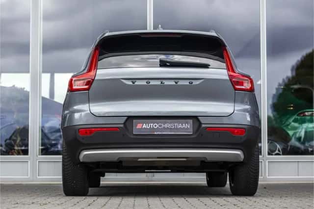 Volvo XC40 (2019) thumbnail 5