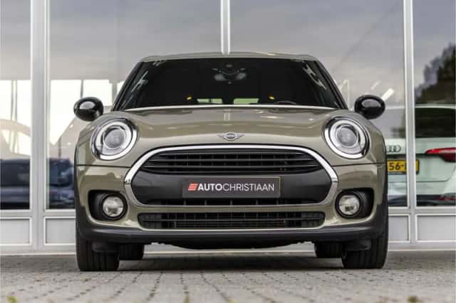 MINI Clubman (2019) thumbnail 4