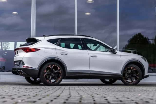 CUPRA Formentor (2024) thumbnail 3
