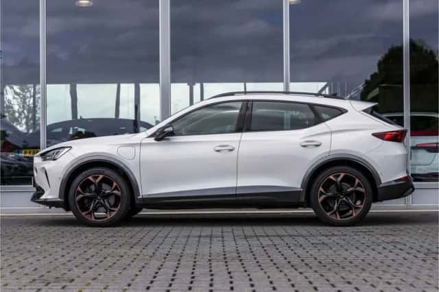 CUPRA Formentor (2024) thumbnail 6
