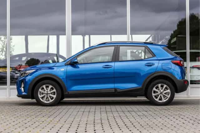 Kia Stonic (2023) thumbnail 6