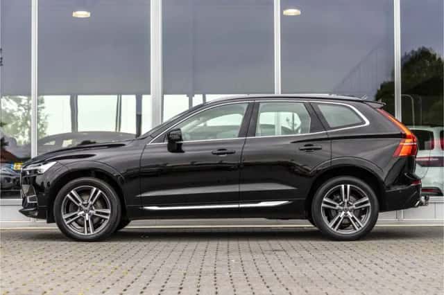 Volvo XC60 (2017) thumbnail 6