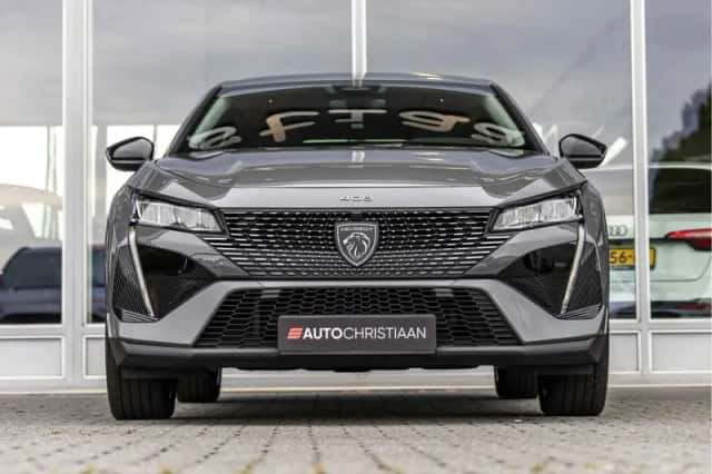 Peugeot 408 (2025) thumbnail 4