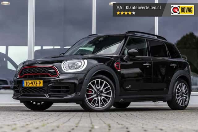 MINI Countryman (2018) thumbnail 1