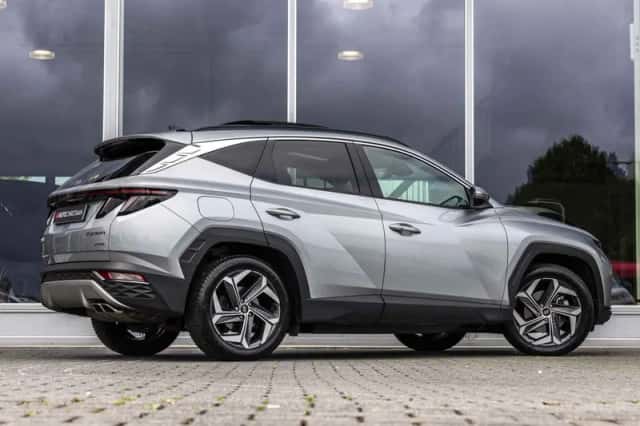 Hyundai Tucson (2022) thumbnail 3