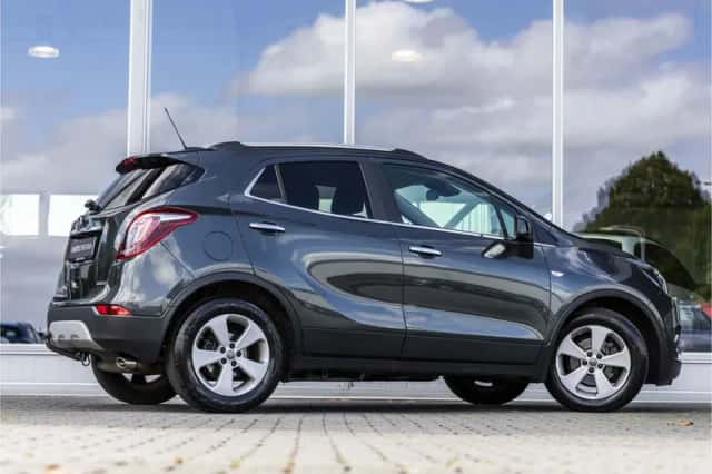 Opel Mokka (2017) thumbnail 3