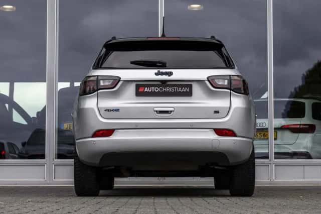 Jeep Compass (2022) thumbnail 5