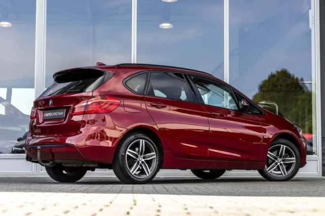BMW 2-Serie (2017) thumbnail 3