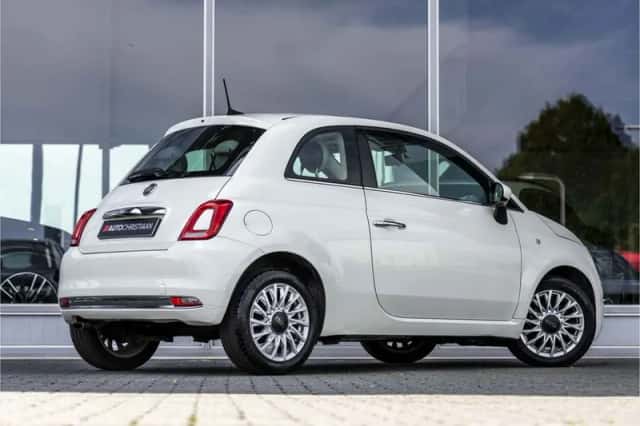 Fiat 500 (2018) thumbnail 3